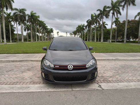 Used 2014 Volkswagen GTI Wolfsburg Edition FWD image 2