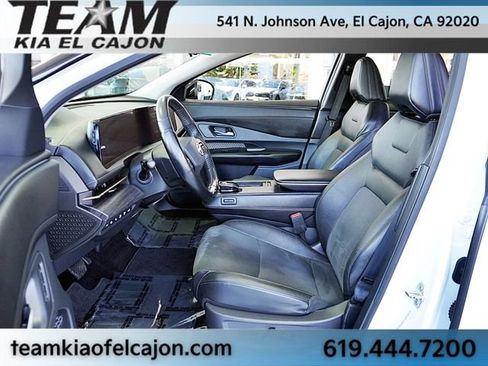 Used 2023 Nissan Ariya FWD image 15