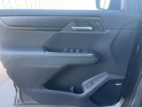 Used 2024 GMC Acadia AT4 w/ LPO, Floor Liner Package image 33