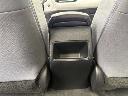 Used 2020 Toyota Corolla SE w/ SE Premium Package image 23