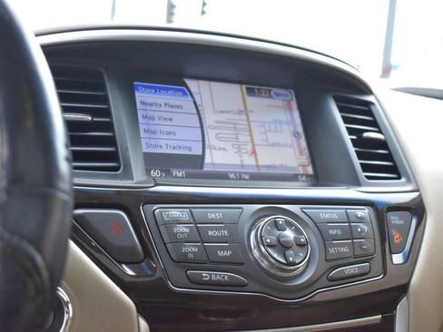 Used 2015 Nissan Pathfinder SL w/ SL Premium Package image 28