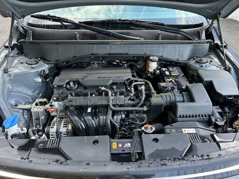 Used 2024 Hyundai Kona SE AWD/4WD image 16