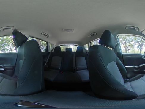 Used 2025 Kia Soul LX w/ LX Technology Package FWD image 39