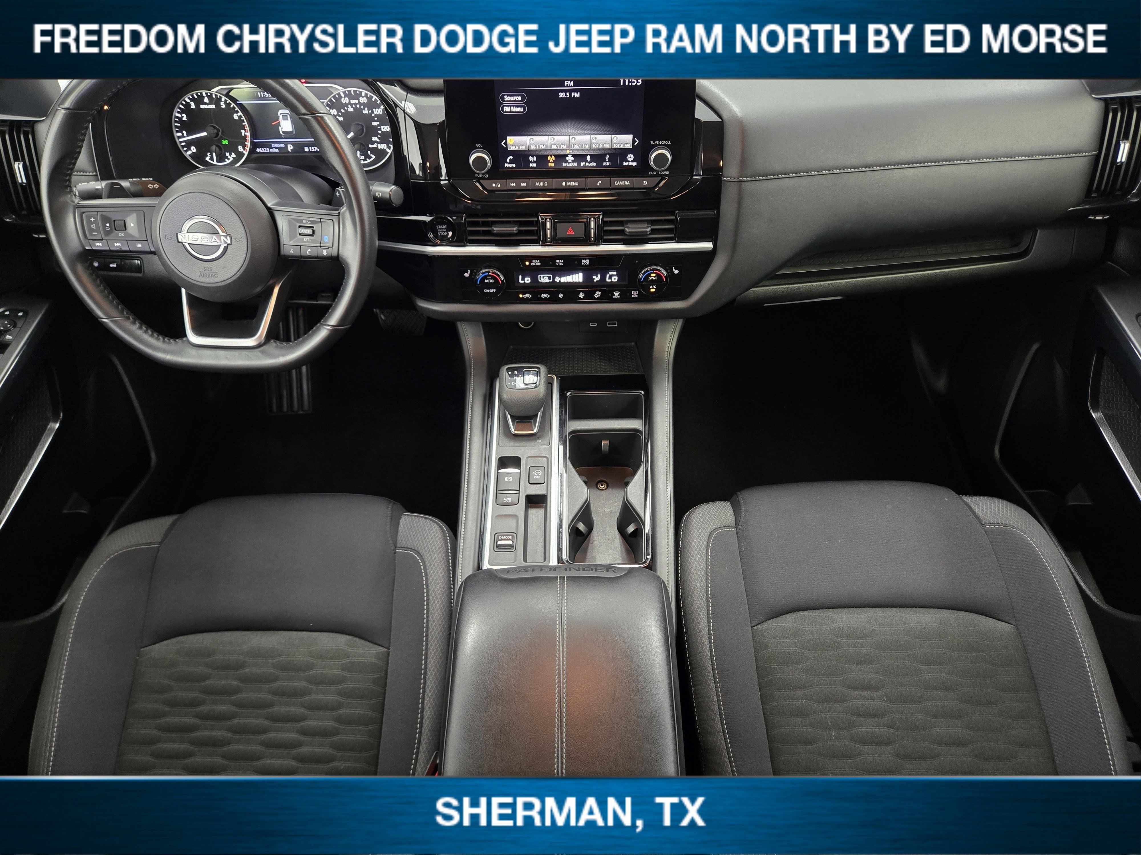 Used 2025 Nissan Pathfinder SV FWD image 19
