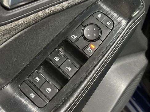 Certified 2023 Nissan Rogue SV image 31