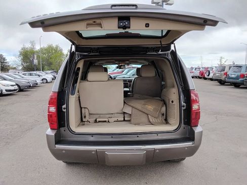 Used 2011 Chevrolet Tahoe LTZ image 23