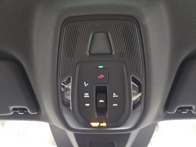 Used 2025 Audi Q5 Prestige AWD/4WD image 26
