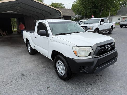Used 2012 Toyota Tacoma 2WD Regular Cab image 1