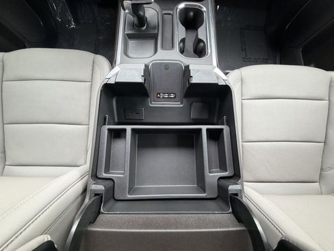 New 2026 GMC Sierra 1500 SLT w/ SLT Premium Plus Package image 36