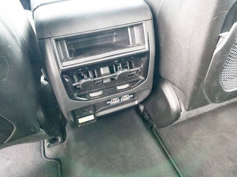 Used 2025 Jeep Grand Cherokee Altitude AWD/4WD image 32