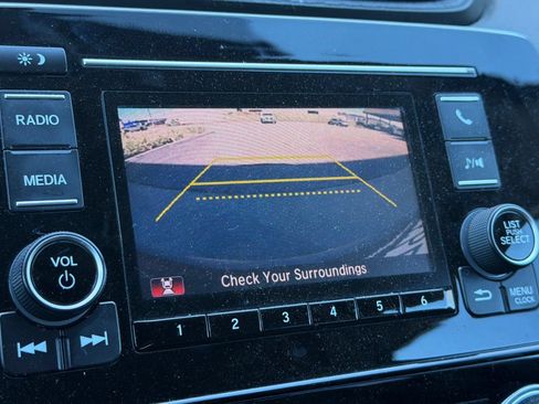 Used 2018 Honda CR-V LX image 21