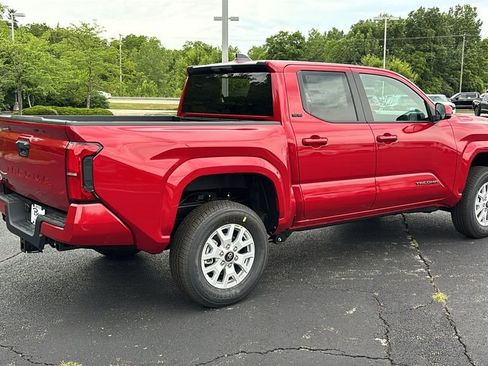 New 2026 Toyota Tacoma SR5 AWD/4WD image 30