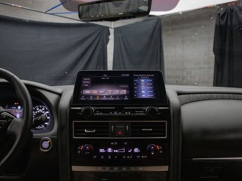 Used 2024 Nissan Armada Platinum w/ Captain's Chairs Package image 27