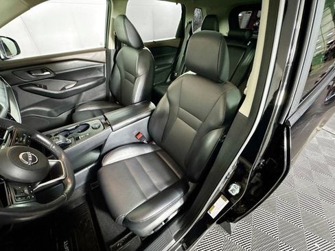 Certified 2023 Nissan Rogue SV w/ SV Premium Package image 17