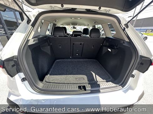 Used 2026 Volkswagen Taos SE AWD/4WD image 13
