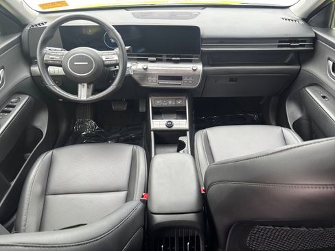Used 2024 Hyundai Kona Limited image 10