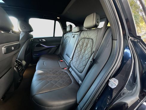 Certified 2024 BMW X5 xDrive40i w/ M Sport Package image 26