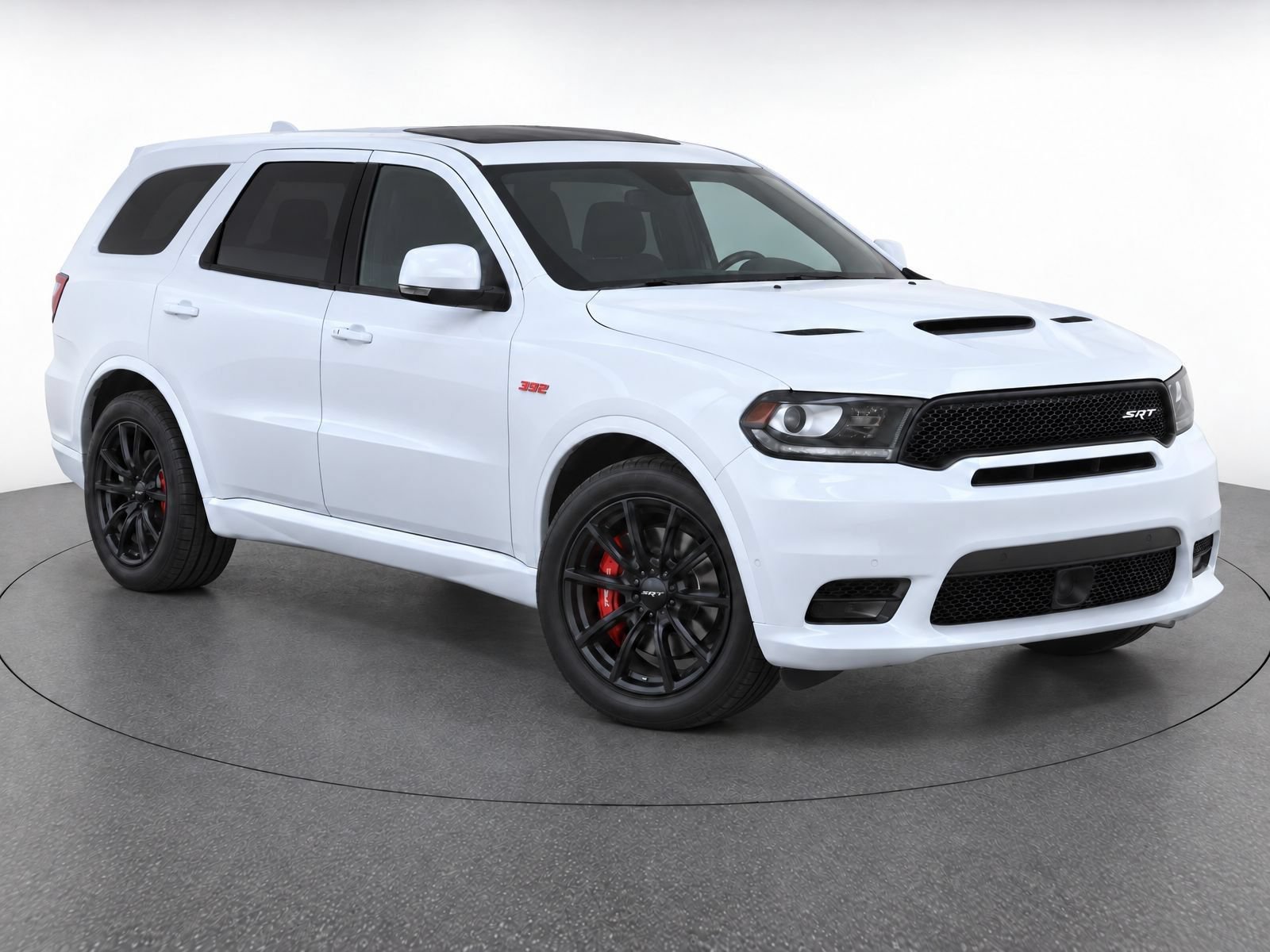 Used 2018 Dodge Durango SRT w/ Technology Group AWD/4WD image 2