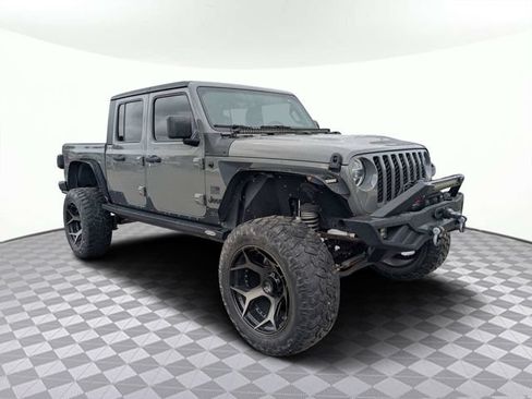 Used 2021 Jeep Gladiator Sport AWD/4WD image 2