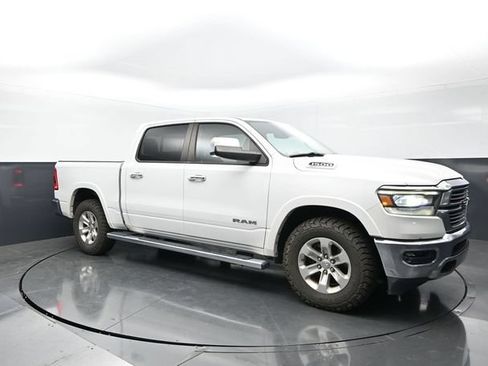 Used 2022 RAM 1500 Laramie AWD/4WD image 1