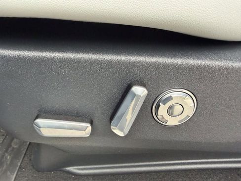 New 2026 Lincoln Navigator Black Label image 13