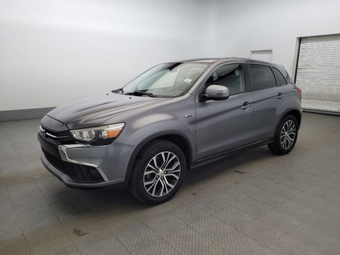 Used 2019 Mitsubishi Outlander Sport LE image 2