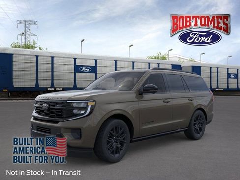 New 2026 Ford Expedition Platinum image 1