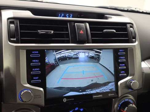 Used 2021 Toyota 4Runner SR5 Premium w/ Moonroof Package AWD/4WD image 34