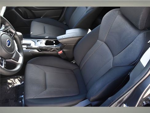 Used 2022 Subaru Crosstrek 2.0i image 13