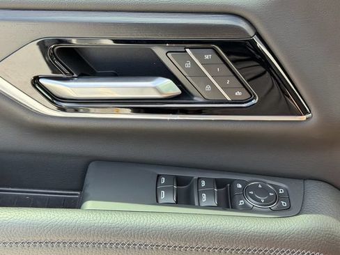 New 2026 GMC Yukon Denali w/ Sun & Power Step Package RWD image 22
