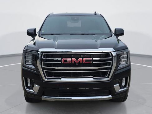 Certified 2024 GMC Yukon SLT w/ SLT Luxury Package AWD/4WD image 10