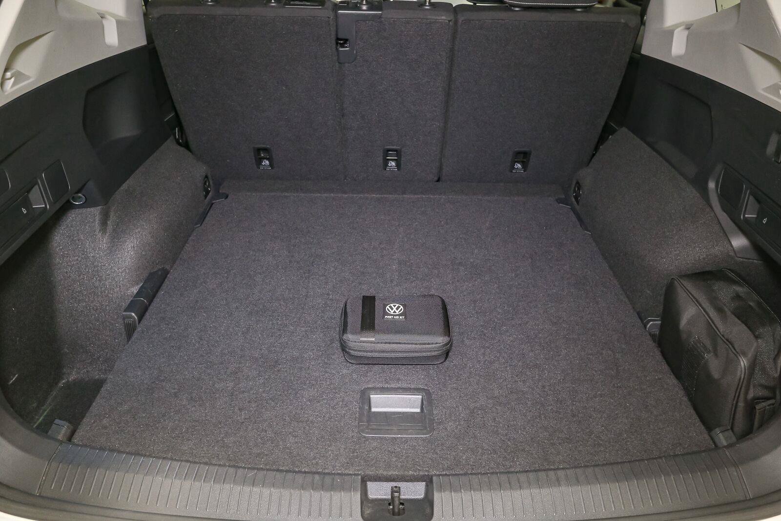 Certified 2024 Volkswagen Tiguan S AWD/4WD image 14