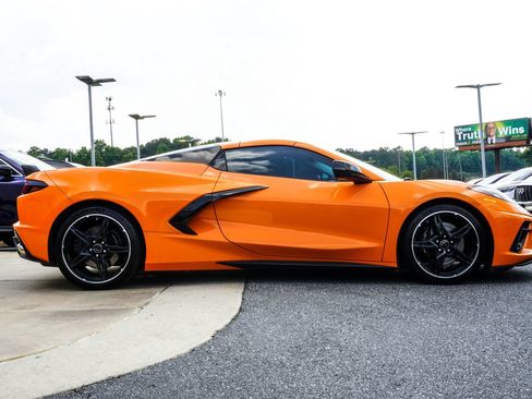 Used 2022 Chevrolet Corvette Stingray Premium Conv w/ Z51 Performance Package RWD image 6