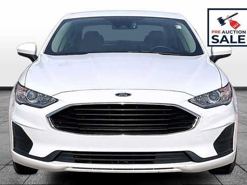 Used 2020 Ford Fusion S image 3