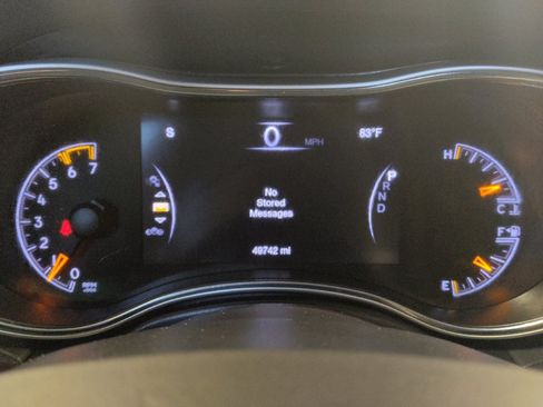 Used 2018 Jeep Grand Cherokee Summit AWD/4WD image 23