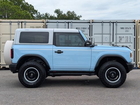 Certified 2023 Ford Bronco Heritage Edition AWD/4WD image 3