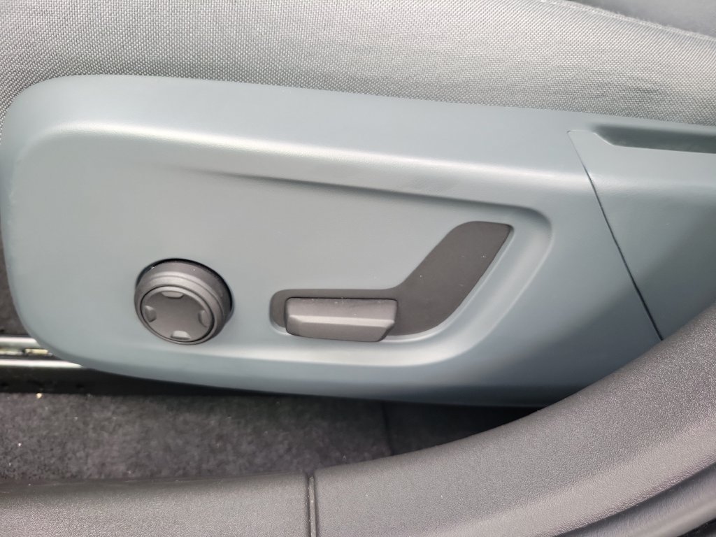 Used 2024 Polestar Polestar 2 AWD/4WD image 26