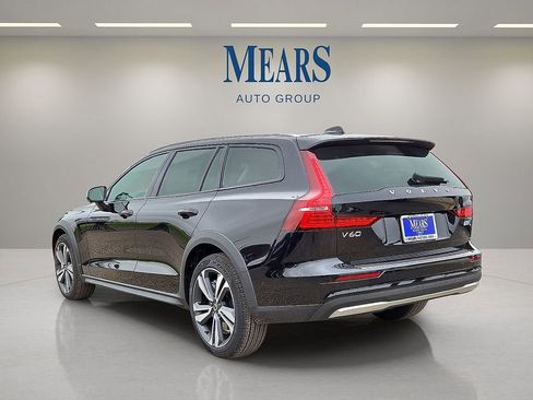New 2026 Volvo V60 B5 Cross Country Plus w/ Protection Package Premier image 3