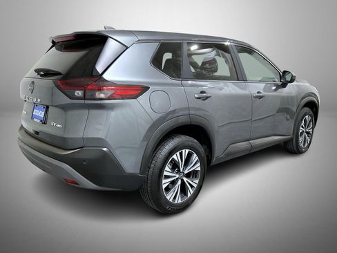 Used 2023 Nissan Rogue SV image 5