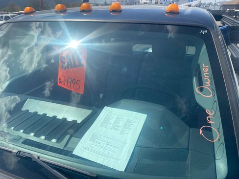 Used 2016 Ford F350 XL image 4