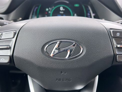 Used 2021 Hyundai Ioniq SEL image 25