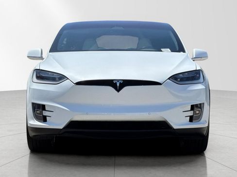 Used 2018 Tesla Model X 75D AWD/4WD image 8