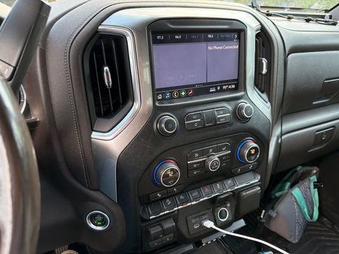 Used 2019 Chevrolet Silverado 1500 LT w/ All-Star Edition AWD/4WD image 5