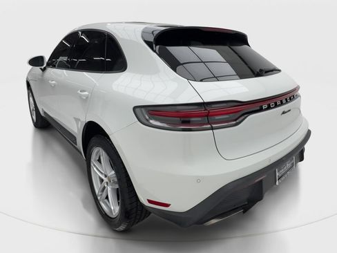 Used 2023 Porsche Macan AWD/4WD image 10