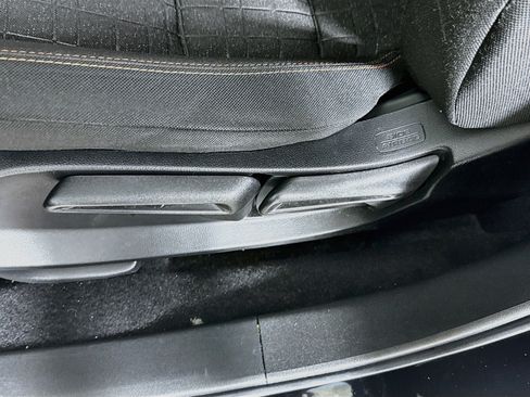Used 2024 Honda HR-V Sport image 22