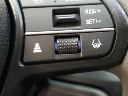 Certified 2025 Honda Accord SE image 33