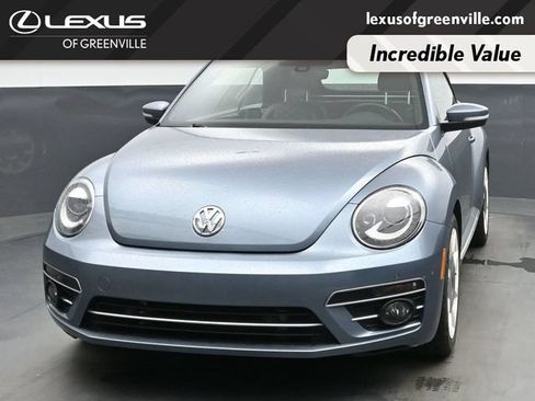 Used 2019 Volkswagen Beetle 2.0T Final Edition SEL FWD image 3