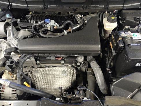Used 2019 Nissan Rogue S FWD image 30