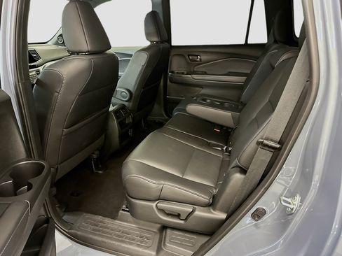 Used 2023 Honda Passport EX-L image 29