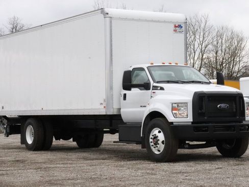 New 2026 Ford F750 2WD Regular Cab Super Duty image 7
